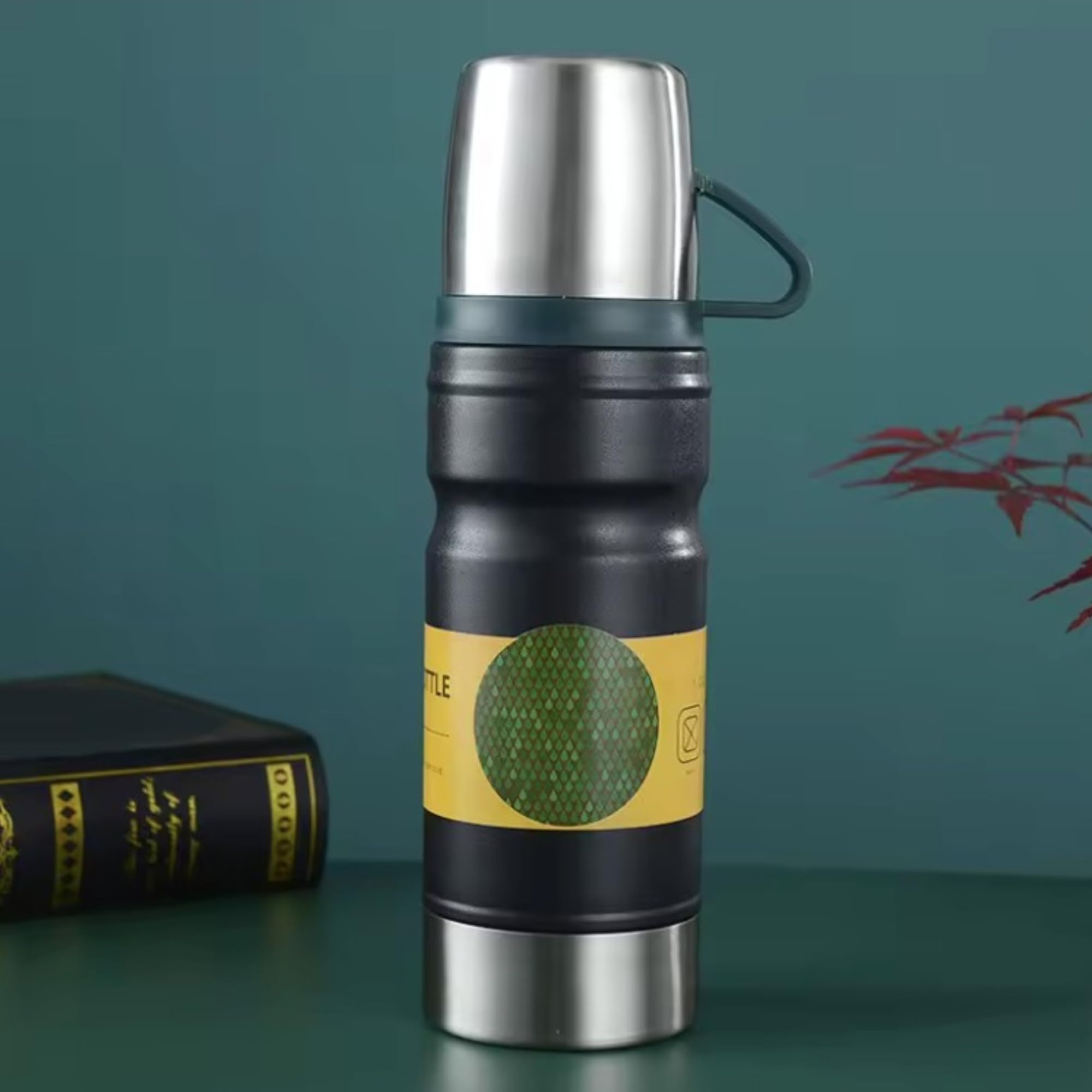 Vacuum Insulated Travel Flask Set with Extra cups