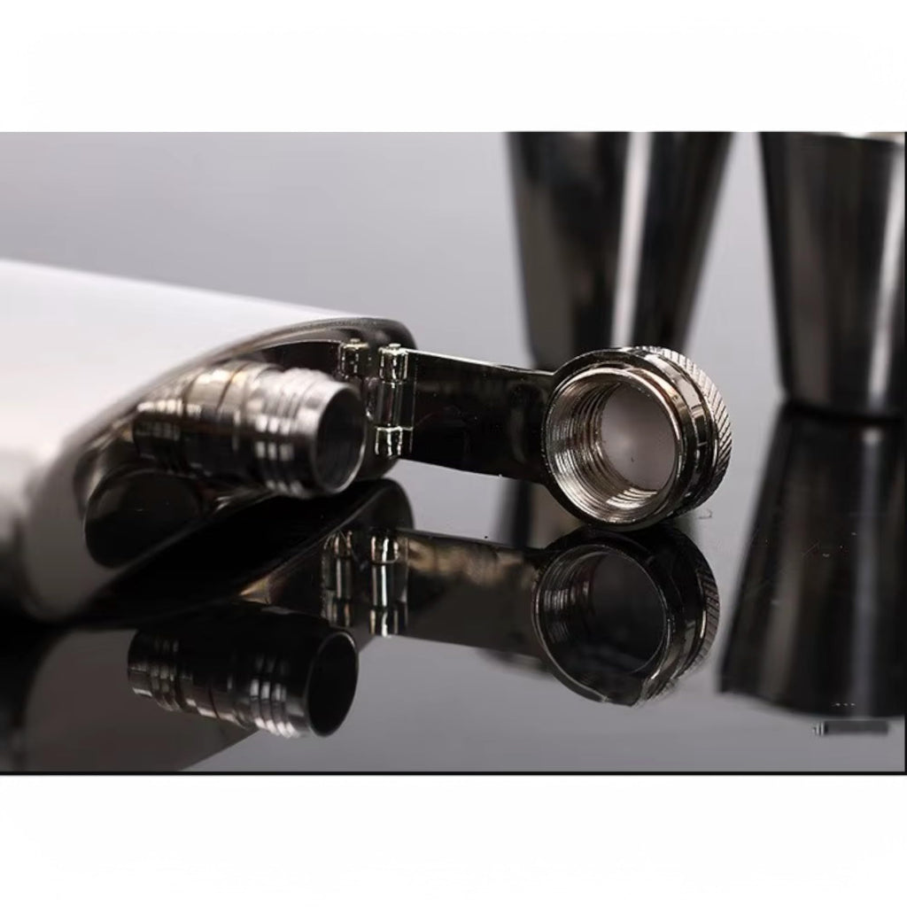 Classic Stainless Steel Hip Flask Set