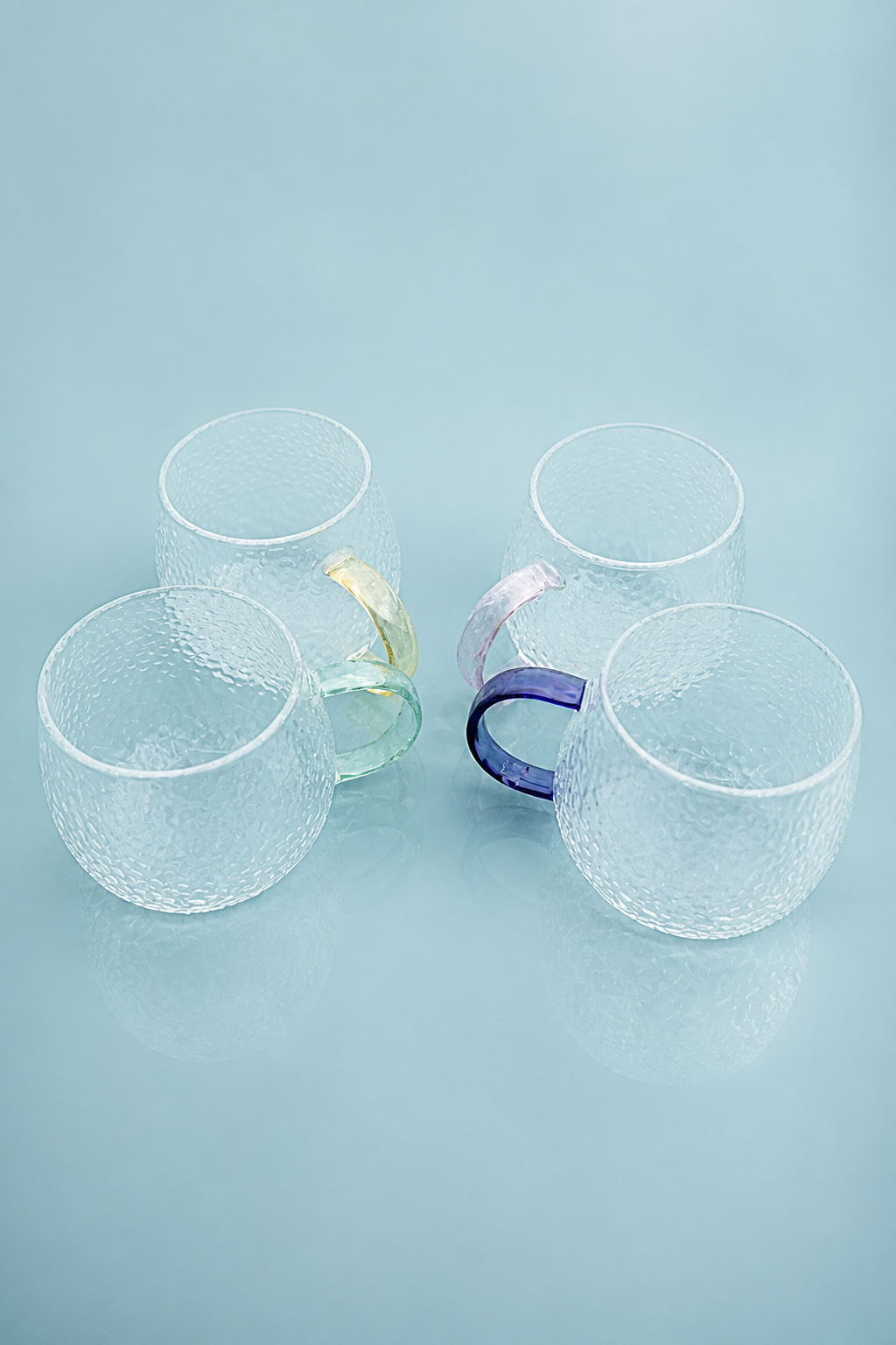 Textured Glass Coffee Mug Set with Colour Handles | Modern Glass Tea Cups (Set of 4)
